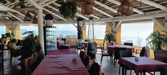 Chiringuito Mambo Restaurant - Laguna Beach, 1, Paseo de Ferrara, s/n, 29793 Torrox Costa, Málaga, Spain