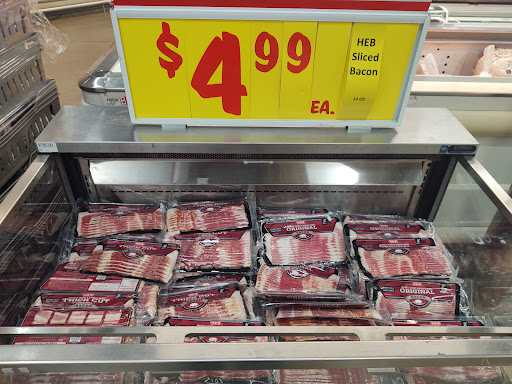 Grocery Store «H-E-B Grocery», reviews and photos, 407 S Adams St, Fredericksburg, TX 78624, USA