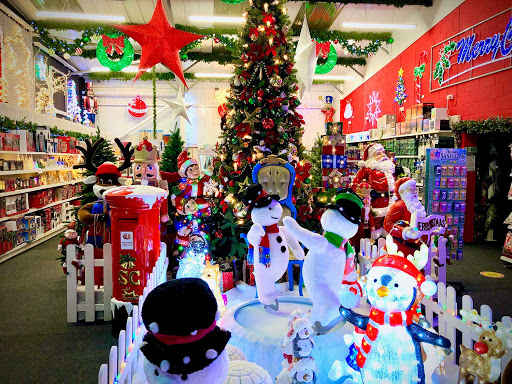 Seasons Christmas Outlet