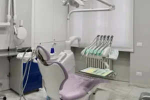 Studio Dentistico Talarico image