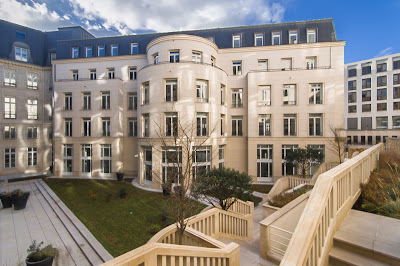 ESPACE ET TECHNIQUES à Larçay