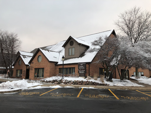 Beauty School «Cosmetology & Spa Academy», reviews and photos, 700 E Terra Cotta Ave, Crystal Lake, IL 60014, USA