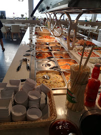 Intérieur du Restaurant Centre Commercial Carrefour Libourne - n°10