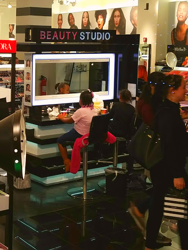 Cosmetics Store «SEPHORA», reviews and photos, 550 S Rosemary Ave, West Palm Beach, FL 33401, USA