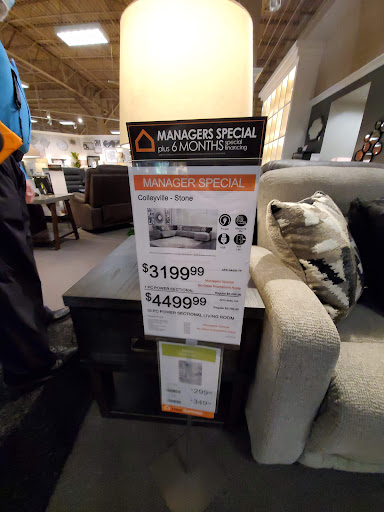 Furniture Store «Ashley HomeStore», reviews and photos, 4865 Auto Plaza Ct, Fairfield, CA 94534, USA