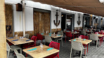 Atmosphère du Restaurant méditerranéen Au bout du quai à Agde - n°2