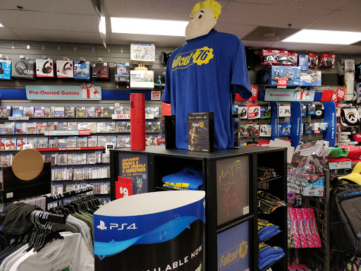 Video Game Store «GameStop», reviews and photos, 7343 Lemont Rd, Downers Grove, IL 60516, USA