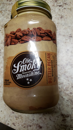 Liquor Store «H & S Liquor Store», reviews and photos, 1900 N Frazier St # A, Conroe, TX 77301, USA