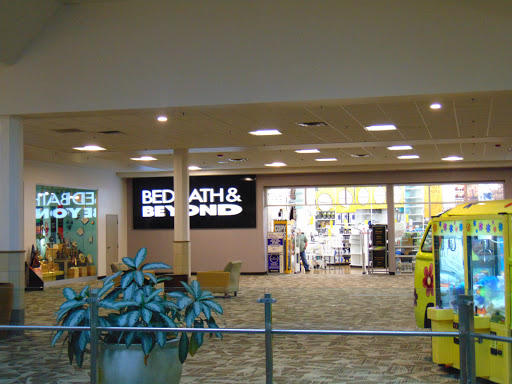 Shopping Mall «Crystal Mall», reviews and photos, 850 Hartford Turnpike, Waterford, CT 06385, USA