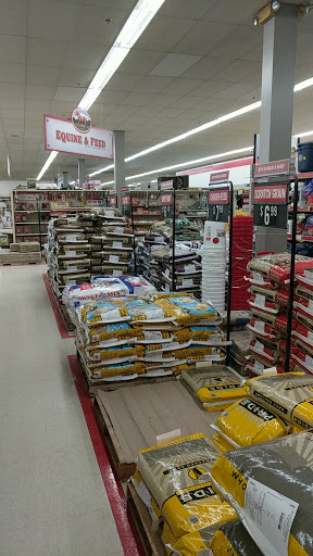 Home Improvement Store «Tractor Supply Co.», reviews and photos, 2070 S Cedar St, Imlay City, MI 48444, USA