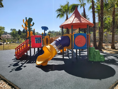 Mirapark Antalya | Çocuk oyun parkları, Çocuk oyun parkı, Spor Aletleri - Kauçuk Zemin Kaplama
