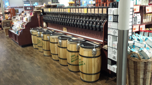 Grocery Store «The Fresh Market», reviews and photos, 138 E Main St, Smithtown, NY 11787, USA