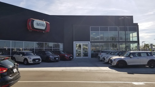 Car Dealer «MINI of Ontario», reviews and photos, 1251 Auto Center Dr, Ontario, CA 91761, USA