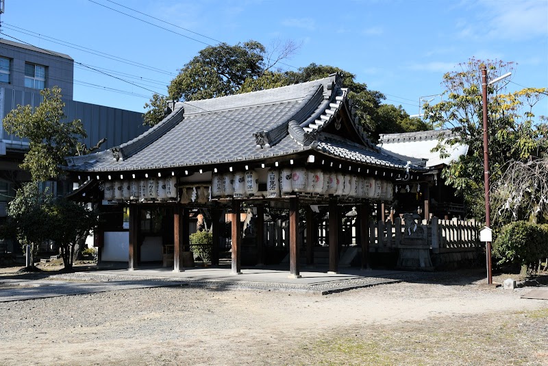 綾戸國中神社