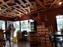 Atmosphère du Bar Restaurant Zuzulua à Saint-Pée-sur-Nivelle - n°15