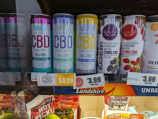 Grocery Store «Center Market Hopmere», reviews and photos, 9005 River Rd NE, Salem, OR 97303, USA