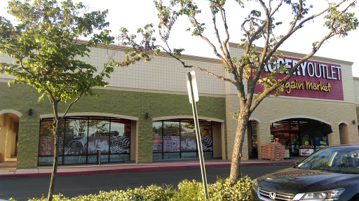 Grocery Store «Grocery Outlet Bargain Market», reviews and photos, 3566 W Shaw Ave, Fresno, CA 93711, USA