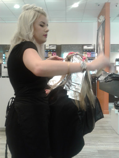 Hair Salon «Salon West Hair Studio & Spa», reviews and photos, 13668 Walsingham Rd, Largo, FL 33774, USA