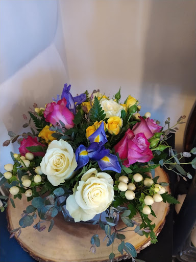 Florist «Brittany Flowers of Kirkland™», reviews and photos, 11232 120th Ave NE, Kirkland, WA 98033, USA