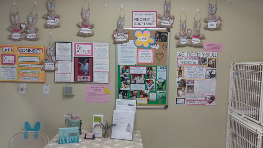 Pet Supply Store «Petco Animal Supplies», reviews and photos, 855 E Bidwell St, Folsom, CA 95630, USA