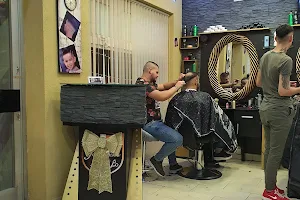 The Gentleman Barber image