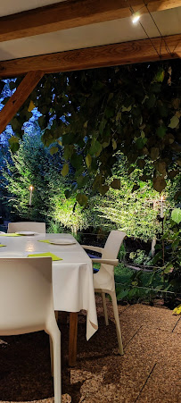 Atmosphère du Restaurant de spécialités alsaciennes Auberge du Pont La Zorn à Weyersheim - n°4