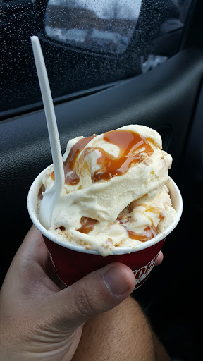 Ice Cream Shop «Cold Stone Creamery», reviews and photos, 14370 Culver Dr #1, Irvine, CA 92604, USA