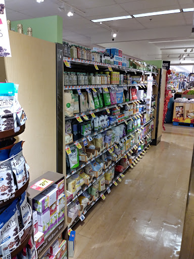 Grocery Store «Stop & Shop», reviews and photos, 44 Fenn Rd, Newington, CT 06111, USA