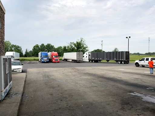 Convenience Store «MAPCO Mart», reviews and photos, 2732 York Rd, Pleasant View, TN 37146, USA