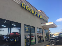 De Re Tire & Auto - Photo 4 - Car repair in New Lenox, IL, Joliet