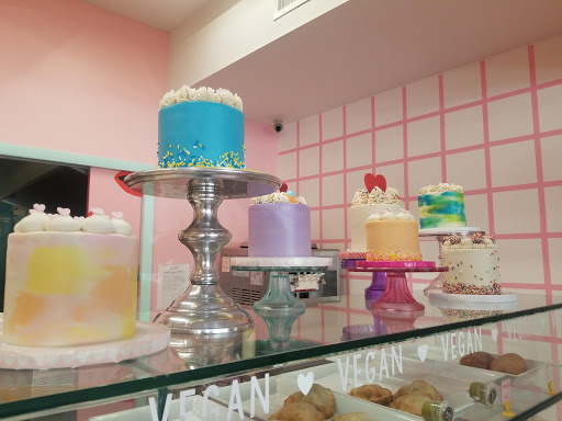 Fondant cakes in Miami