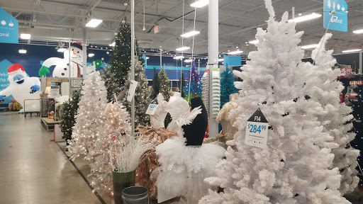 Home Goods Store «At Home», reviews and photos, 3700 S Campbell Ave, Springfield, MO 65807, USA