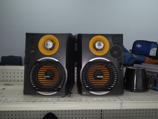 Thrift Store «Carolina Thrift», reviews and photos, 2821 Brentwood Rd, Raleigh, NC 27604, USA