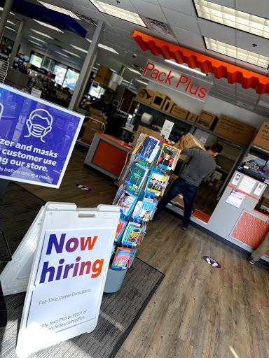 Print Shop «FedEx Office Print & Ship Center», reviews and photos, 3992 Barranca Pkwy a, Irvine, CA 92606, USA
