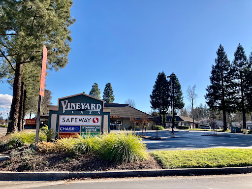 Grocery Store «Safeway», reviews and photos, 1115 Vine St, Healdsburg, CA 95448, USA