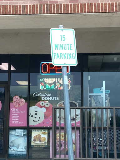 Donut Shop «Donut Palace», reviews and photos, 7151 Preston Rd, Frisco, TX 75034, USA