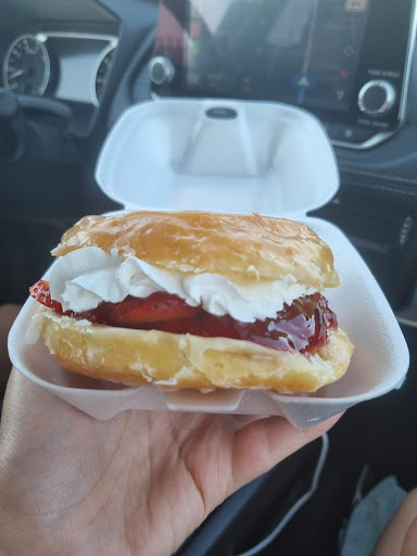 Donut Shop «Los Banos Donut Shop», reviews and photos, 609 W Pacheco Blvd, Los Banos, CA 93635, USA