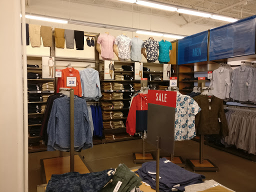 Clothing Store «Old Navy», reviews and photos, 725 Gravois Rd, Fenton, MO 63026, USA