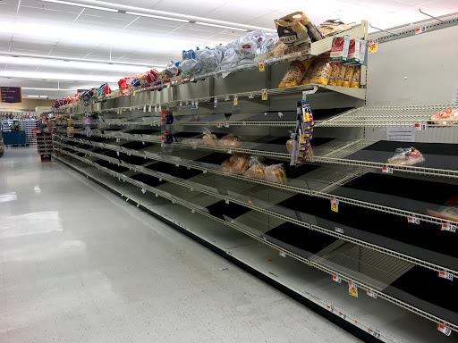 Grocery Store «Super Stop & Shop», reviews and photos, 20 Washington Ave, Dumont, NJ 07628, USA