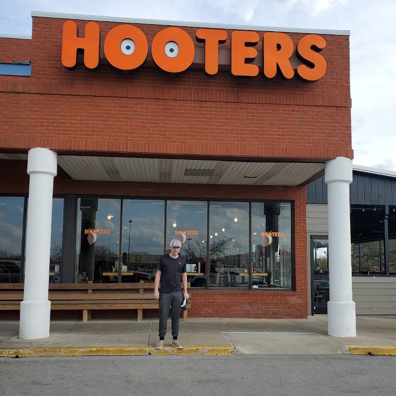 Hooters