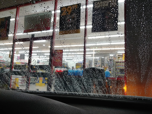 Auto Parts Store «Advance Auto Parts», reviews and photos, 65 N University Blvd, Middletown, OH 45042, USA