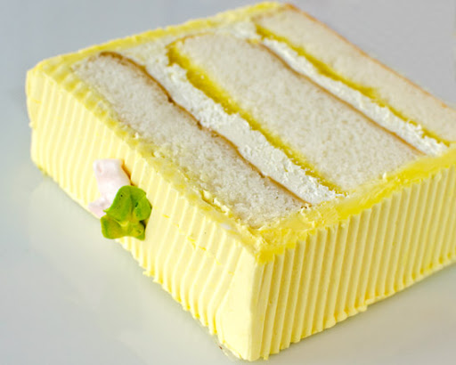 Cake Shop «Celebrity Cake Studio», reviews and photos, 314 E 26th St, Tacoma, WA 98421, USA