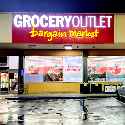 Grocery Store «Grocery Outlet Bargain Market», reviews and photos, 80 E Washington St, Petaluma, CA 94952, USA