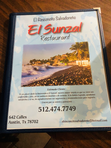 El Sunzal Restaurant image 9