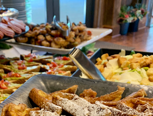 Caterer «HAZELNUT CATERING INC», reviews and photos, 35 Walker St, Oakdale, PA 15071, USA