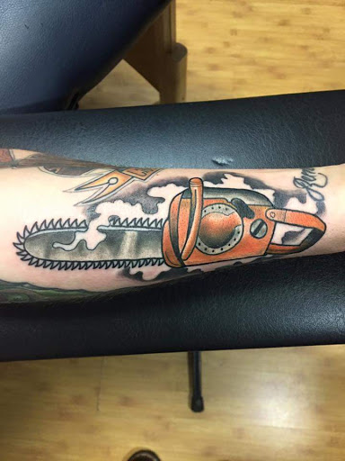 Tattoo Shop «American Ultra Tattoo», reviews and photos, 11083 Prospect Rd, Strongsville, OH 44149, USA