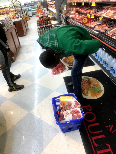 Grocery Store «Extra Supermarket», reviews and photos, 719 Irvington Ave, Maplewood, NJ 07040, USA