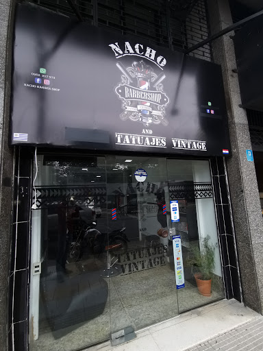 Nacho Barber Shop - Barberia y Peluquería - Masculino/Femenino