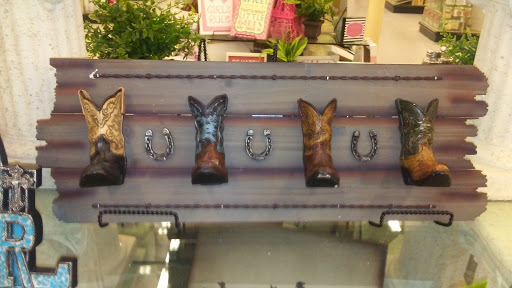 Craft Store «Hobby Lobby», reviews and photos, 420 S Mountain Ave, Upland, CA 91786, USA