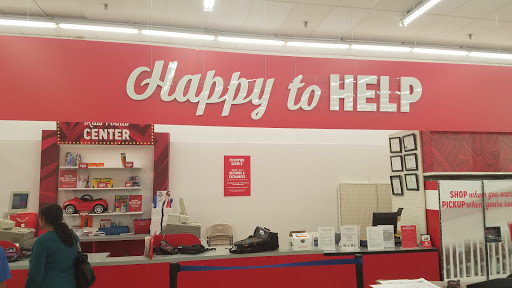 Discount Store «Kmart», reviews and photos, 1155 E Oakton St, Des Plaines, IL 60018, USA